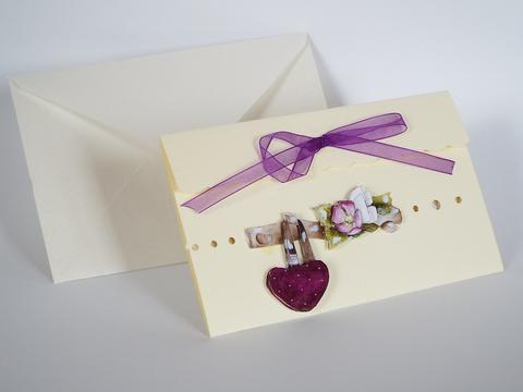 fleur coeur crème noeud
