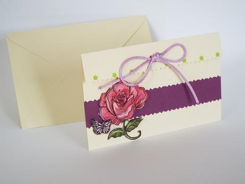 fleurs animaux noeud crème mauve violet